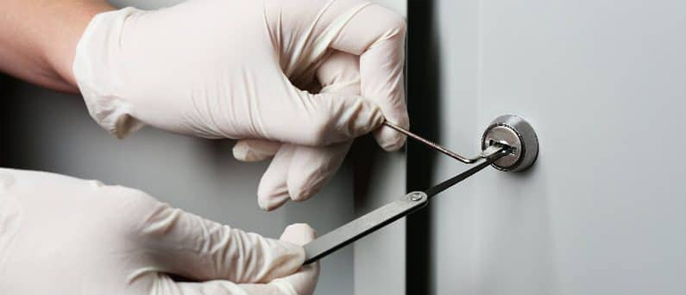 Commercial Emergency Locksmith Woodland